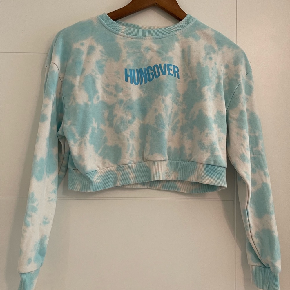 Barstool Blue and White Long Sleeve Crop Graphic Tie-Dye Sweatshirt